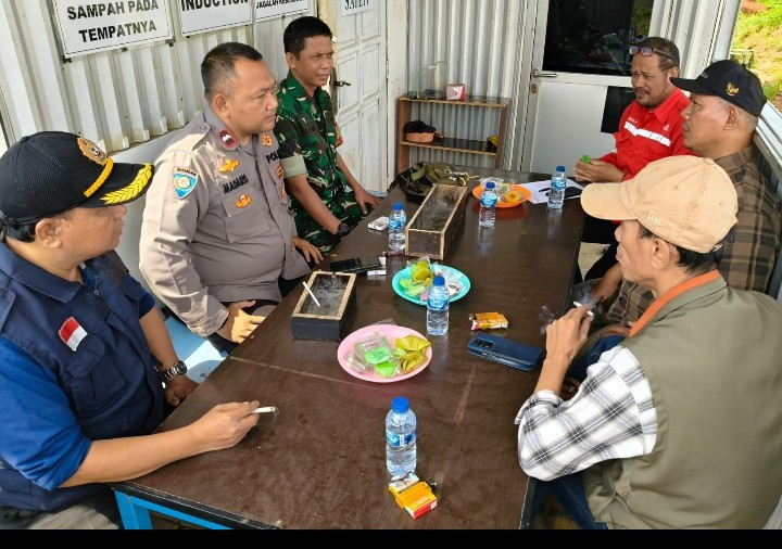 TNI-Polri Medansatria Sambangi Warga, Sampaikan Imbauan Kamtibmas