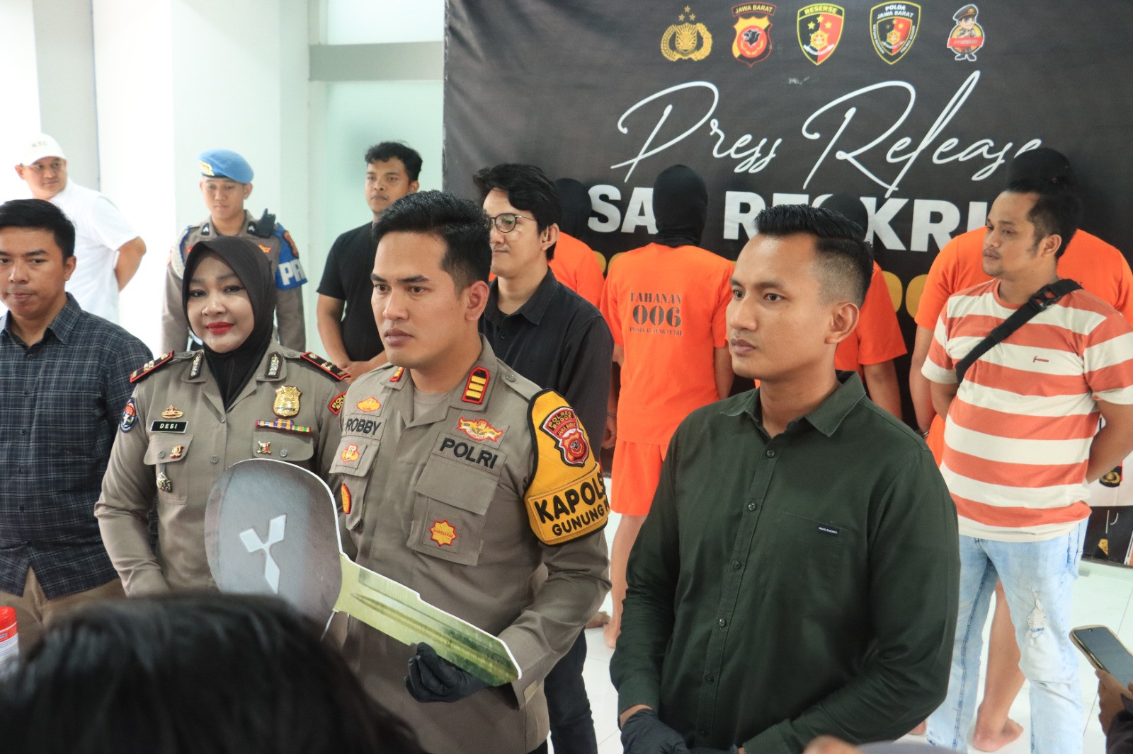 Polsek Gunung Putri dan Polres Bogor Ungkap Kasus Pencurian dengan Kekerasan di Kota Wisata