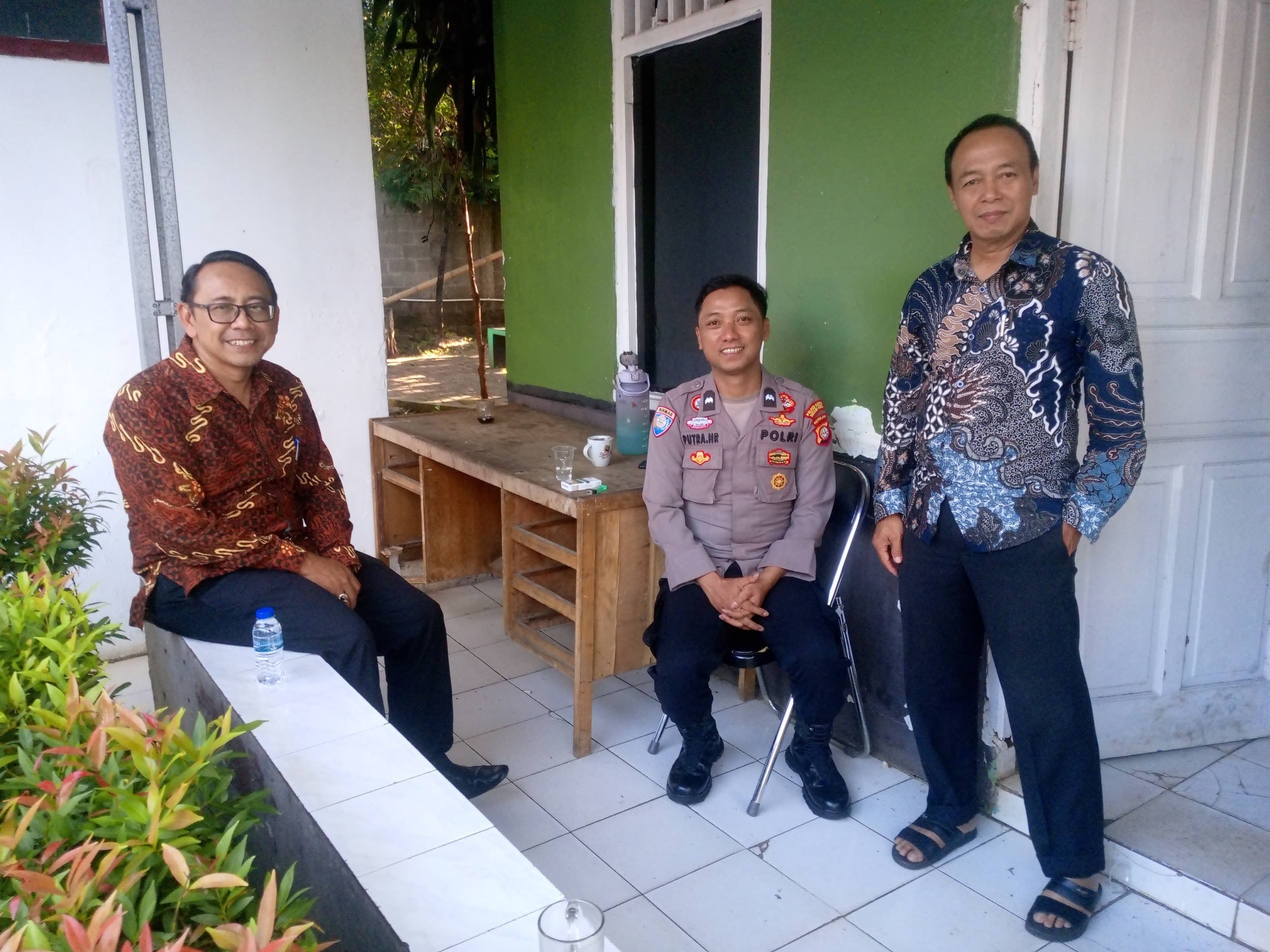 Polsek Pondok Gede Gelar Silaturahmi dan Observasi di Kelurahan Jatirahayu