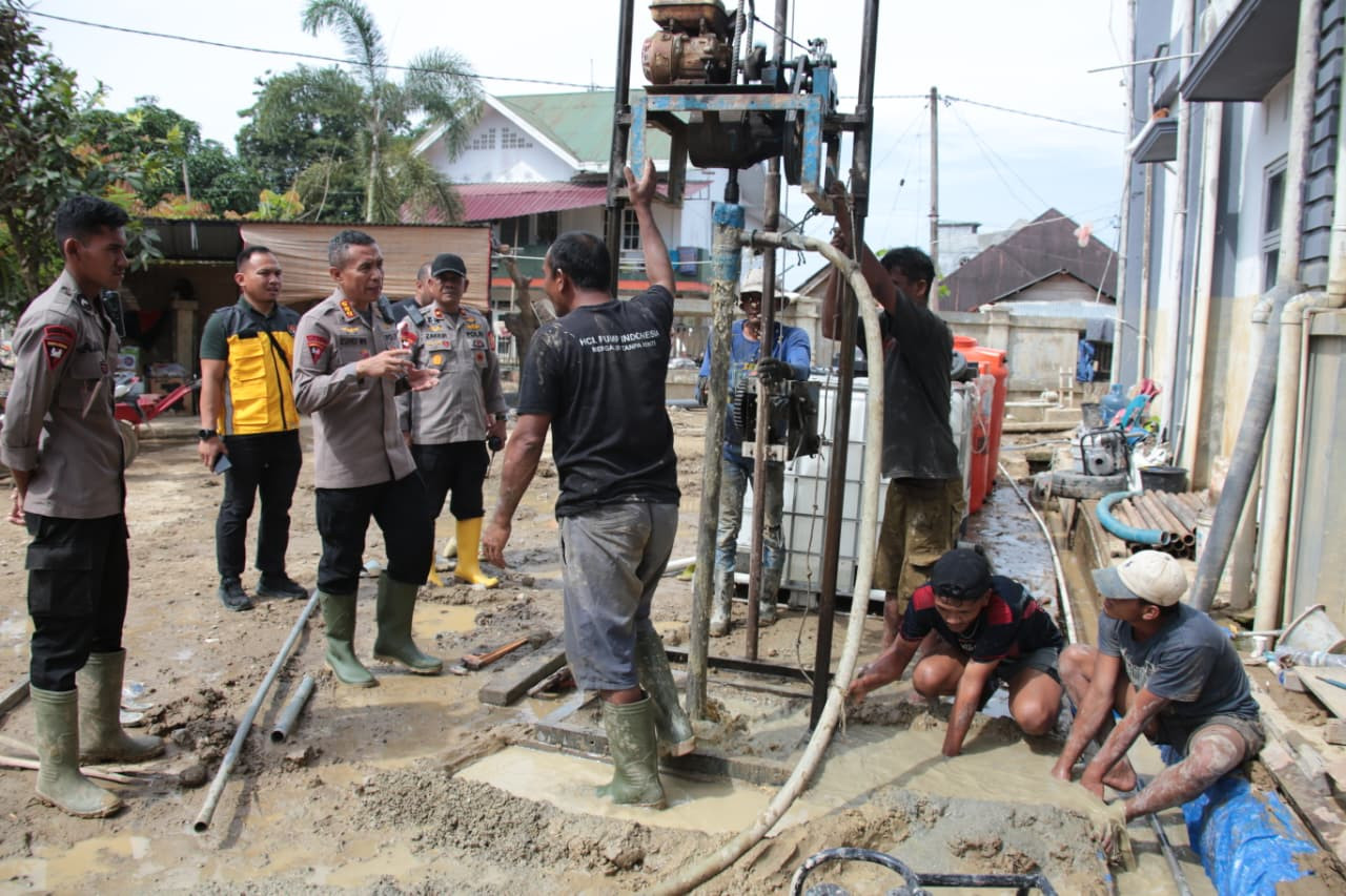 Polri Terus Kebut Pembangunan Sumur Bor di Berbagai Fasilitas Umum di Aceh Tamiang