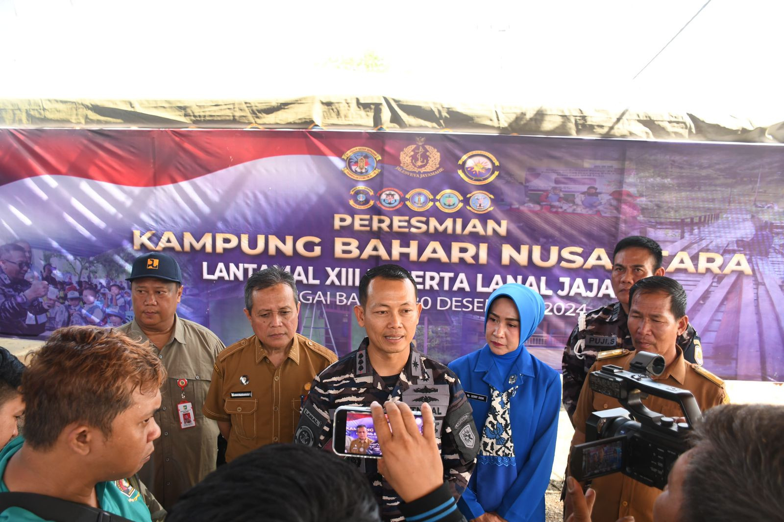 Komandan Lanal Banjarmasin Resmikan Kampung Bahari Nusantara di Desa Sungai Bakau