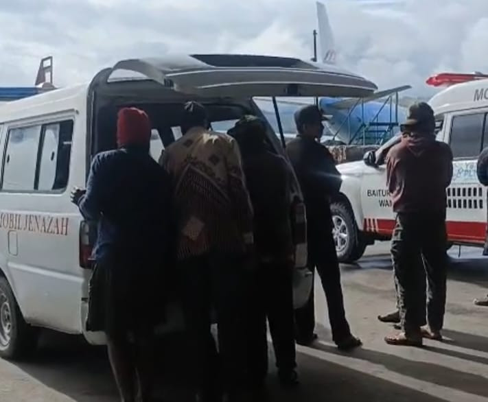 Dua jenazah Warga Sipil Korban Penembakan KKB di Jayawijaya dipulangkan ke Jawa Barat, Kaops Damai Cartenz: Kami terus buru Pelakunya