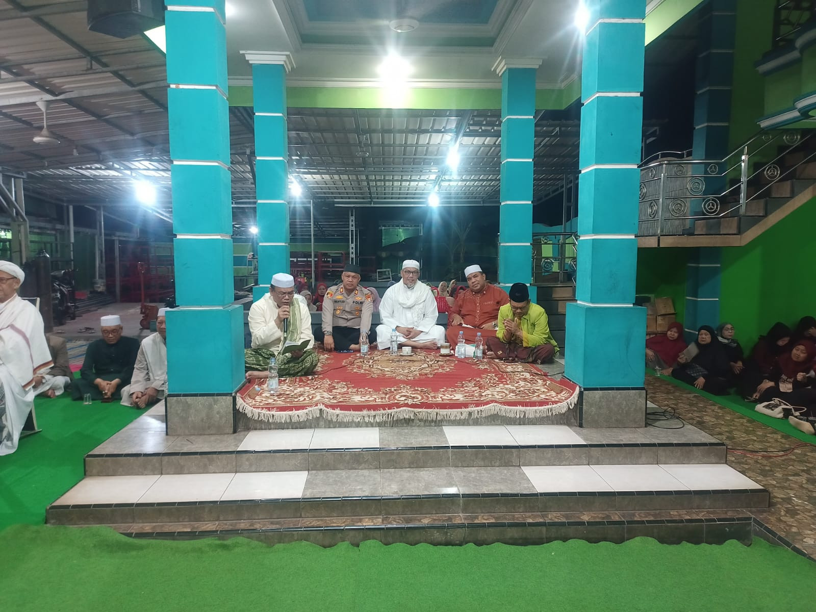 Silaturahmi Kamtibmas Kapolsek Bekasi Barat Hadiri Pengajian Majelis Taklim As Salmaniyah Bintara