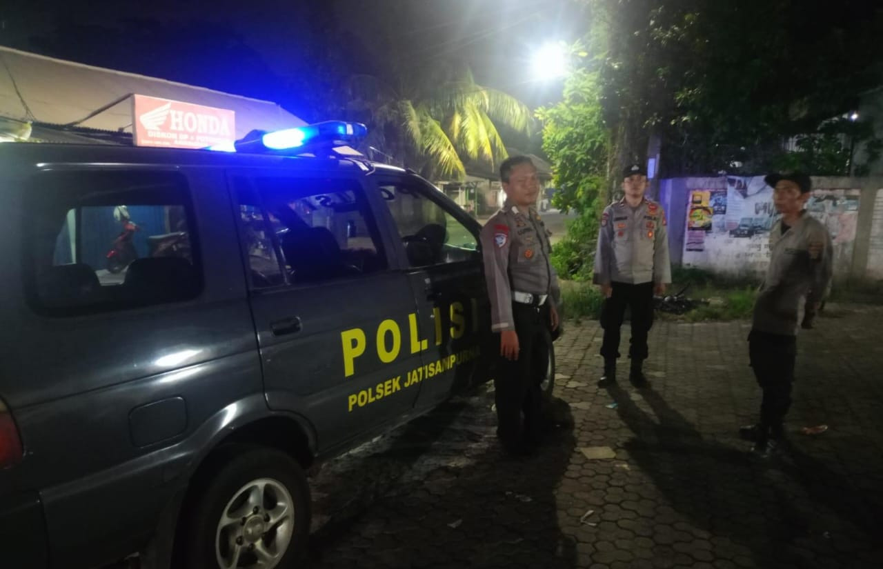 Polsek Jatisampurna Gelar Patroli Malam Cipta Kondisi, Wilayah Aman dan Kondusif