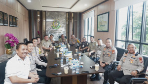 Kapolres dan Forkopimko Plus Jakarta Utara Bangun Sinergi melalui Silaturahmi di Kejari