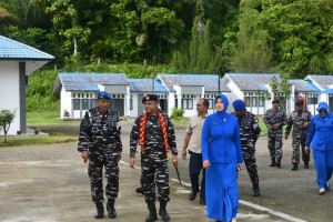 Danlanal Simeulue Disambut Forkopimda dan Seluruh Prajurit Kuatkan Keamanan Maritim Pantai Barat Indonesia
