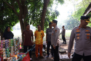 Kapolres Kepulauan Seribu Jaga Jakarta On The Spot di Pulau Panggang, Sambang Warga dan Sosialisasikan Layanan Polisi 110
