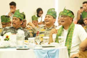 Berkunjung ke Mapolda Riau, Menteri Lingkungan Hidup Dorong Replikasi Green Policing Secara Nasional