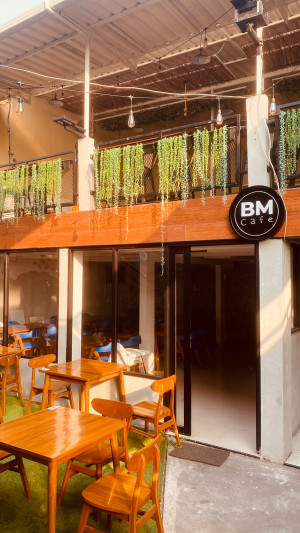 Resto Bang Black di Koja, Sajikan Kuliner Terjangkau dan Layanan Resepsi Pernikahan