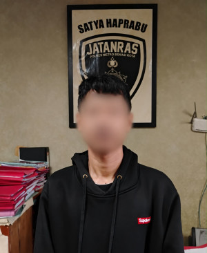 Satreskrim Polres Metro Bekasi Kota Tangkap Dua Tersangka Perusakan Rumah di Cikunir