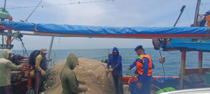 Patroli Ramadhan di Perairan, Satpolairud Polres Kepulauan Seribu Antisipasi Perompakan dan Sosialisasikan Layanan 110