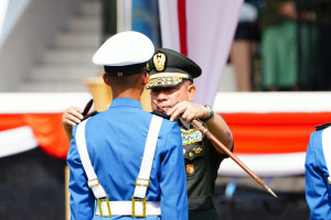 Panglima TNI Bersama Kalemdiklat Polri Pimpin Wisuda 1.944 Taruna TNI-Polri