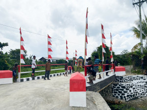 Program Jembatan Garuda Hadirkan Akses Lebih Mudah bagi Warga Kamoro Jaya