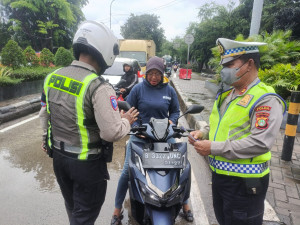 Polisi Sosialisasikan Operasi Keselamatan Jaya 2026 di Cilincing, Tekankan Keselamatan Pengguna Jalan