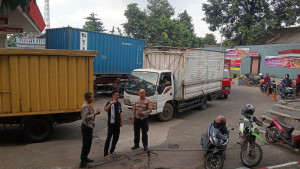 Jamin Kelancaran Distribusi, Polsek Bantargebang Monitoring Ketat Stok BBM di SPBU Pangkalan
