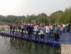 Diplomasi Hijau Warnai Peringatan Victory Day Rusia di Jakarta Utara, Ratusan Mangrove Ditanam di Hutan Lindung Angke Kapuk