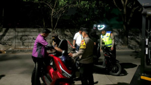 Jakarta On The Spot: Polsek Bekasi Selatan Gelar Patroli Cipta Kondisi