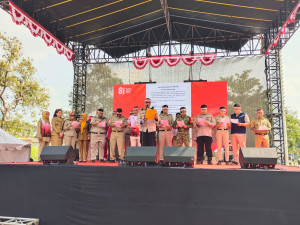 Jamuan Rakyat Kecamatan Koja Meriahkan HUT ke-81 Kemerdekaan RI, 2.800 Paket Sembako Dibagikan
