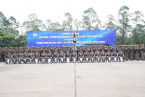 Upacara Pemberangkatan Operasi Damai Cartenz 2026, Dankorbrimob Polri Tegaskan Pendekatan Humanis di Tanah Papua