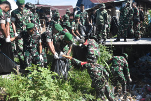 Kodim 1710/Mimika Gelar Aksi Bersih Pasar Sentral Timika