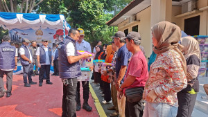 Pesta Rakyat Hari Bhayangkara ke-80 di Kepulauan Seribu Diserbu Warga, Reskrimum Polda Metro Jaya dan Polres Kepulauan Seribu Hadir Berbagi Kebahagiaan