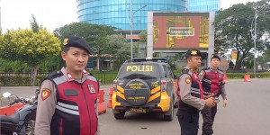 Gatur Lalin Polsek Medansatria Antisipasi Kemacetan dan Kejahatan Jalanan