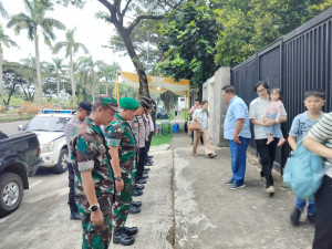 Polsek Jatisampurna Amankan Perayaan Misa Kamis Putih di Gereja Stanislaus Kostka, Berjalan Aman dan Kondusif