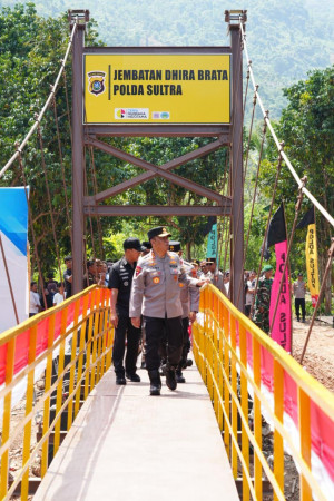 Wakapolri Resmikan Jembatan Perintis “Dhira Brata” Wujud Instruksi Presiden Prabowo