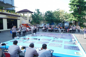 Kapolres Metro Jakarta Utara Pimpin Tactical Floor Game, Perkuat Kesiapsiagaan Pengamanan Wilayah