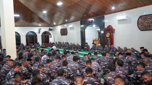 Untuk Indonesia, Kodaeral IX dan Guspurla Koarmada III Gelar Doa Bersama Untuk Kemaslahatan Bangsa dan Negara Dalam Rangka Pergantian Tahun 2025-2026